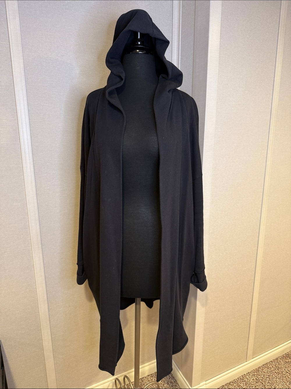 Black Mono b. Hooded Open-Front Women's Sweater Cardigan sweatshirt material